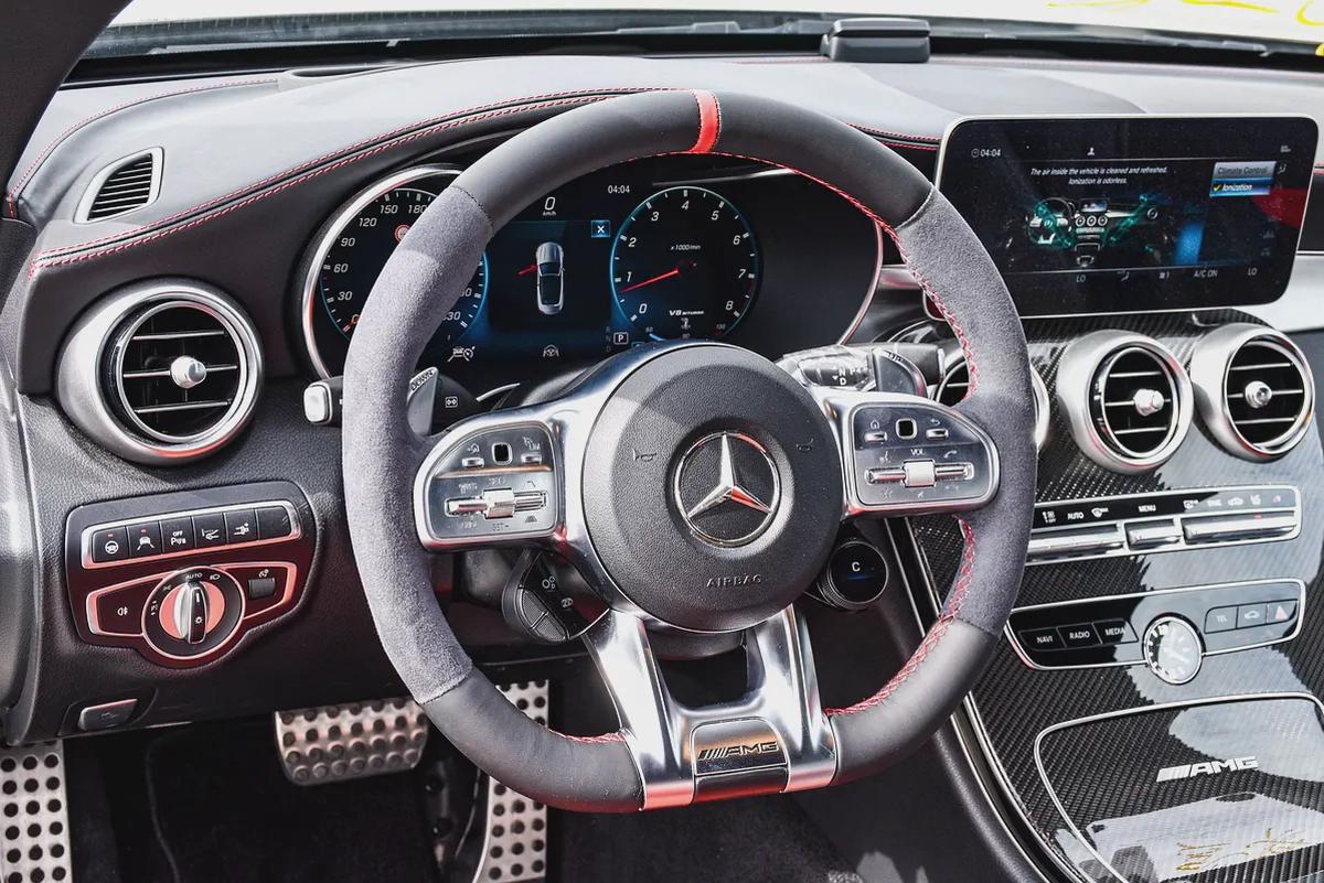 2019 - BENZ C63 S CABRIOLET - SUPER CLEAN - LIKE NEW - ONLY 68,000 KM-12-12