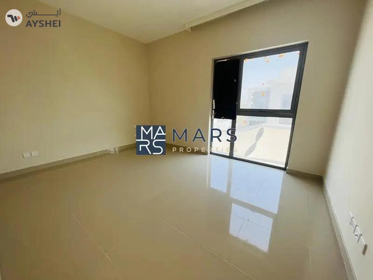 Brand New Corner Unit | New Phase Ready To Move-4-4