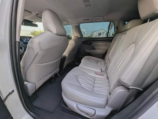 Toyota Highlander GXR Hybrid 2022 - GCC Specs - Excellent Condition