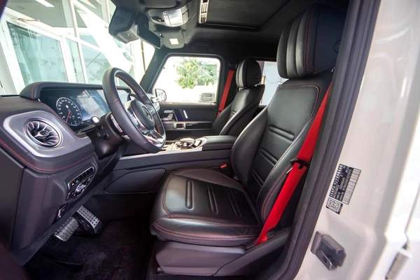 MERCEDES BENZ G550 | 2021 | 17,000km | Original paint