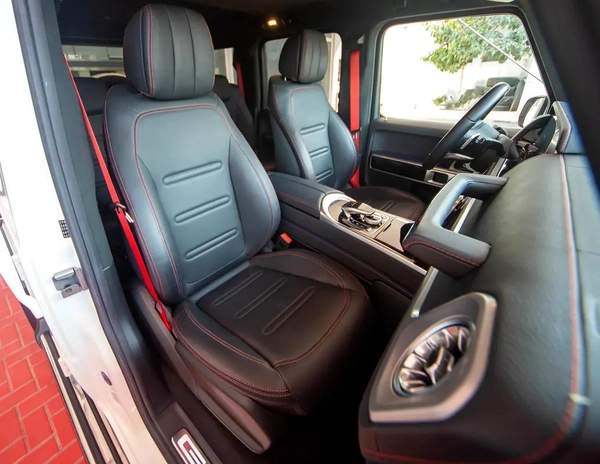 MERCEDES BENZ G550 | 2021 | 17,000km | Original paint