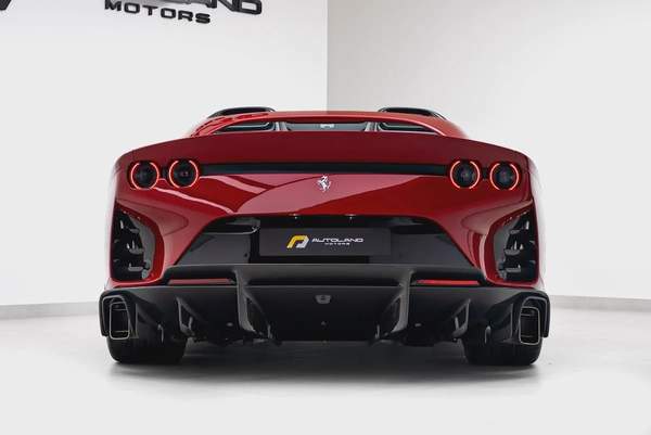 2024 FERRARI 812 COMPETIZIONE APERTA