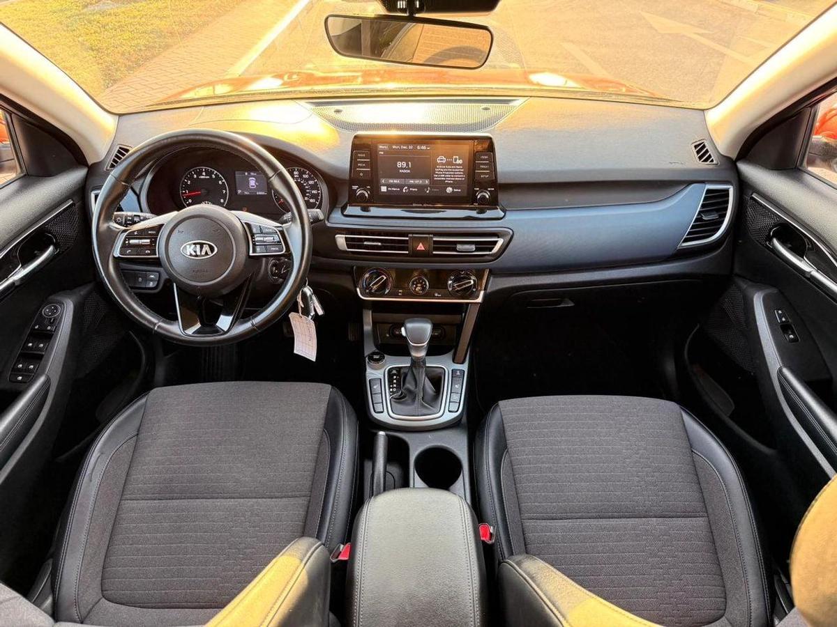 Kia Seltos Kia Seltos 4X4 S 2020-4-4