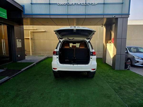 Toyota Fortuner 2.7L EXR FORTUNER V4 4WD/ ORIGINAL PAINT / LOW MILEAGE/ SINGLE OWNE