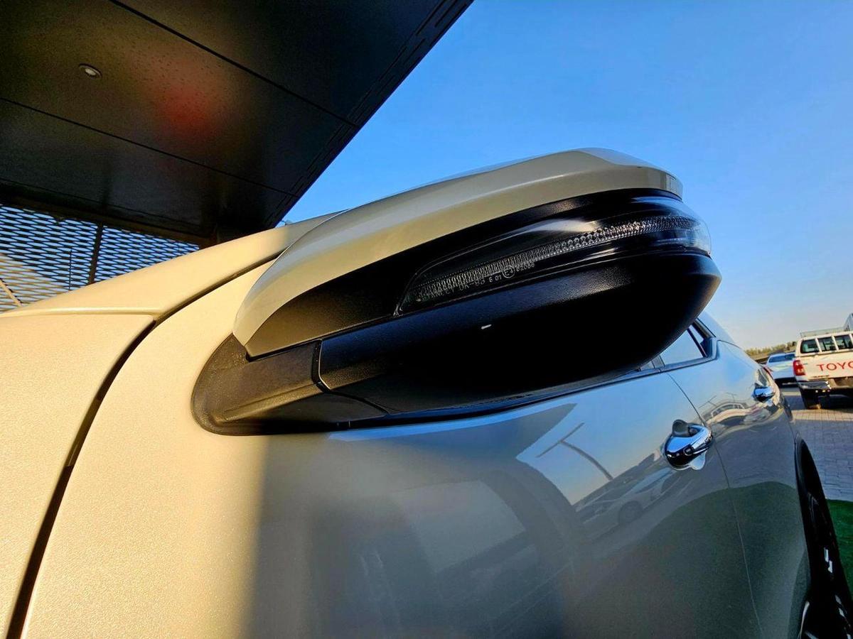 Toyota Fortuner 2.7L EXR FORTUNER V4 4WD/ ORIGINAL PAINT / LOW MILEAGE/ SINGLE OWNE-8-8