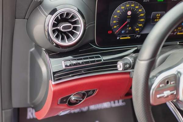 2,900 P.M | 0% Down.Payment | Merc Warranty | MEGA SALE