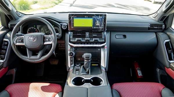 Toyota Land Cruiser VXR 3.5L