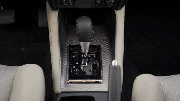 Mitsubishi ASX Brand New Mitsubishi ASX MedLine 2026 Export 2.0L 2WD Petrol|White/Beige|ASX-MEDLINE-2WD-26|