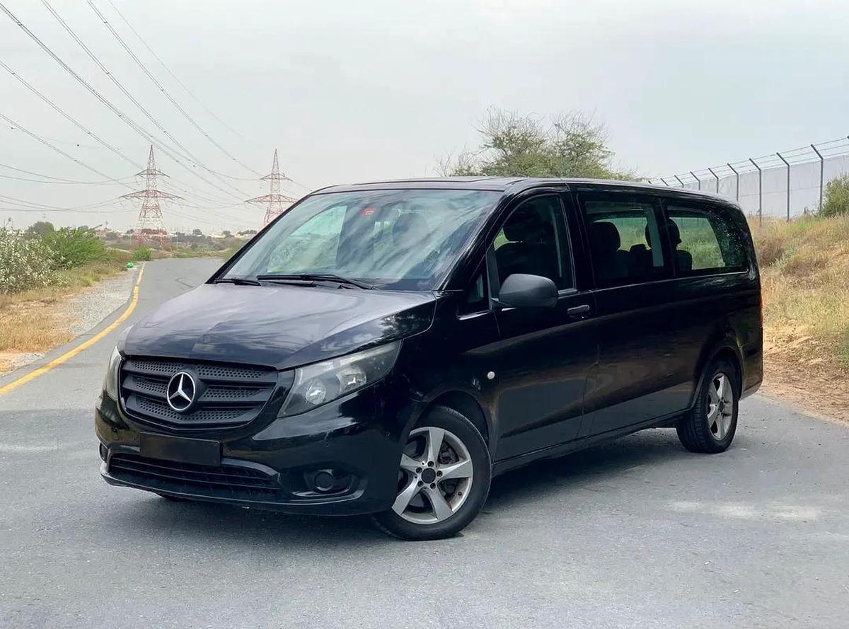 Mercedes-Benz Vito Tourer Base-0-0