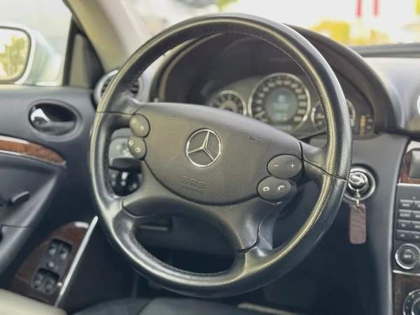 BENZ CLK350 | 2007 | ONLY | 81006 KM | JAPAN IMPORT | CLEAN TITLE