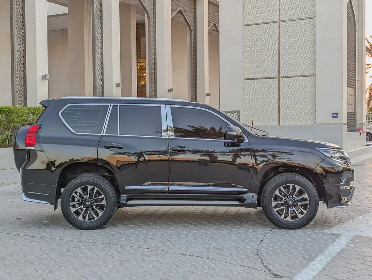 TOYOTA PRADO 2012 FACELIFTED 2023 WITH INTERIOR AND EXTERIOR GCC V4 2.7L IN EXCELLENT CONDITION-14-14