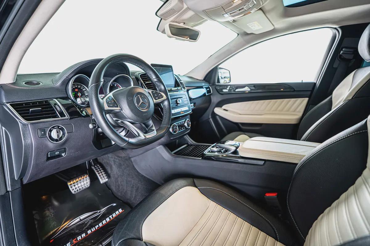 Mercedes Benz GLE43 AMG Coupe-2 Tone Exclusive Interior Leather-22 Inch Black AMG Rims-14-14
