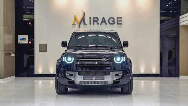 LAND ROVER - DEFENDER - 110 HSE - V 6 P400 - GCC SPECS - UNDER WARRANTY - 2023 MODEL - 68000KM