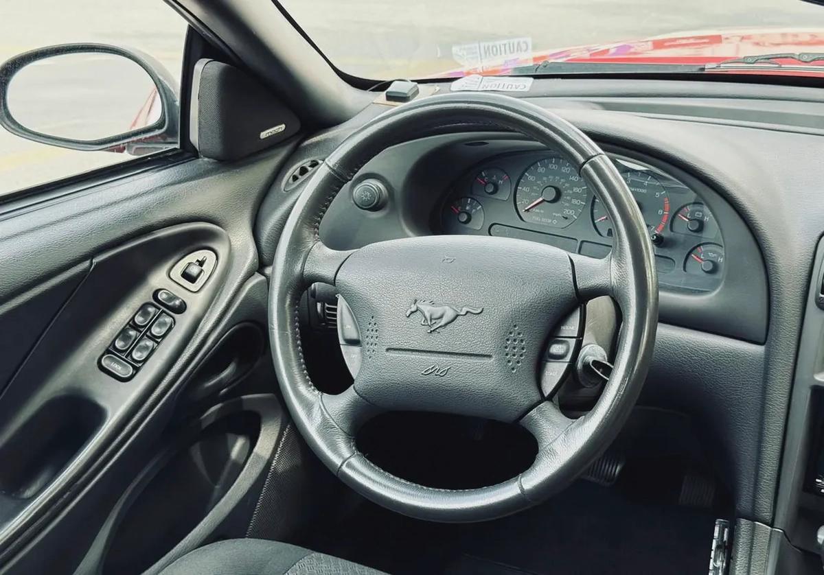 FORD MUSTANG | 2002 | ONLY : 100,790 KM | JAPAN IMPORT | CLEAN TITLE-16-16