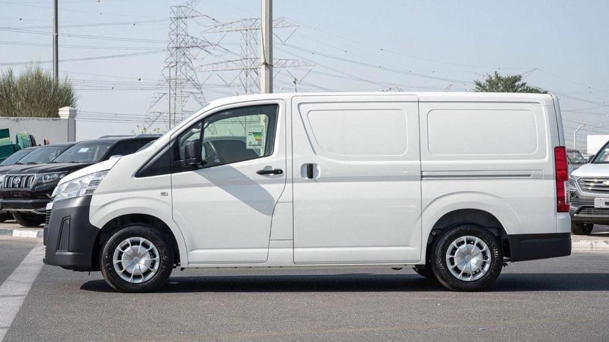 Toyota Hiace STD 3.5D MT CARGO MY2025-8-8