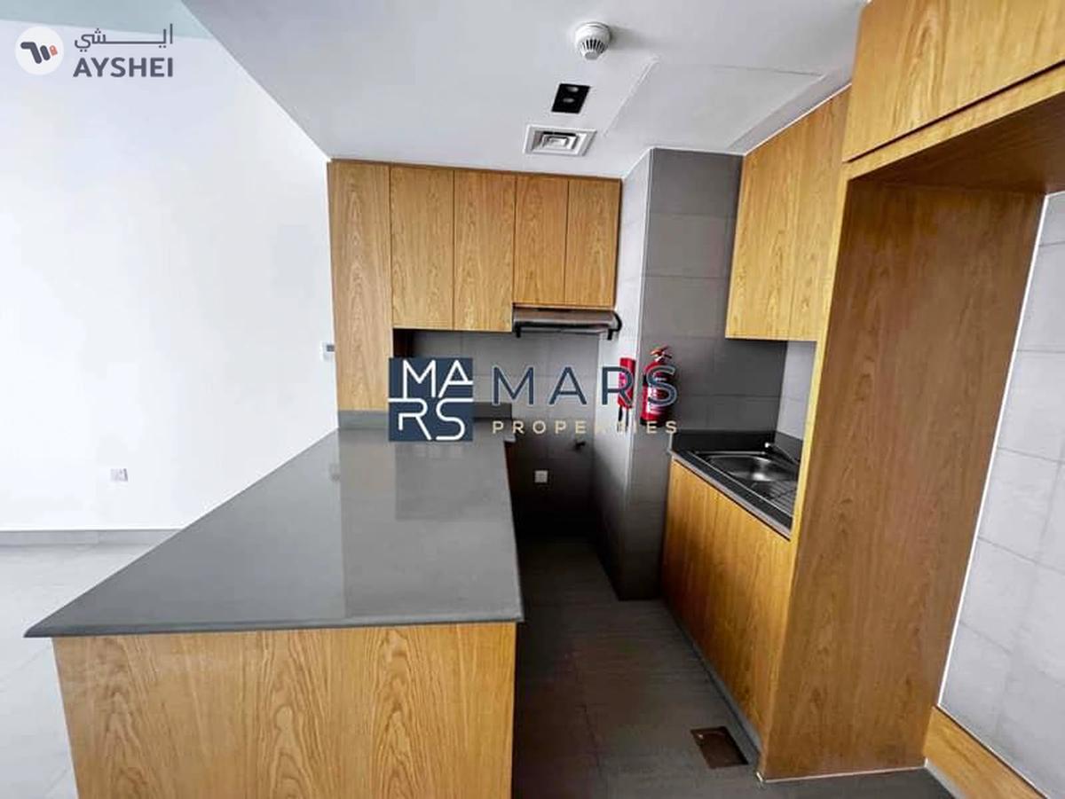 Luxurious brand new one bedroom with all facilities available in Al Mamsha-25-25