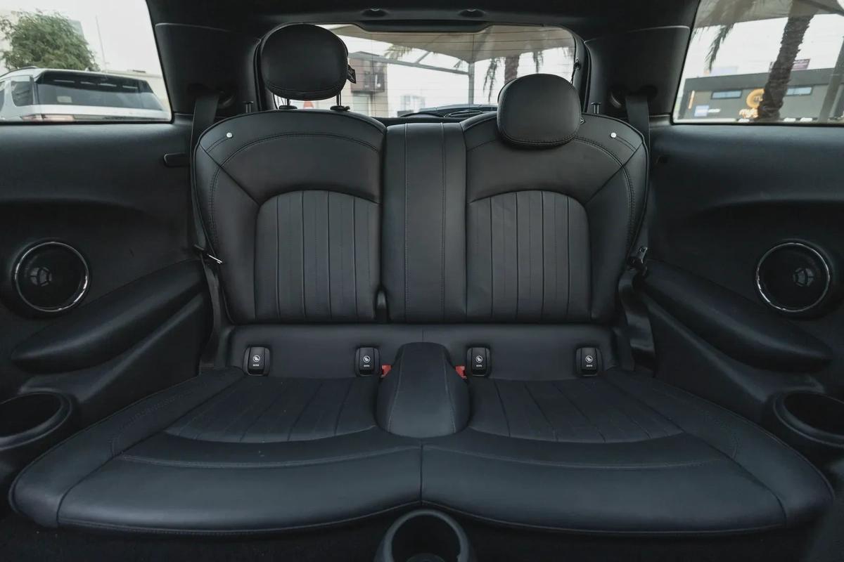 MINI Hatch Cooper S 2021-4-4