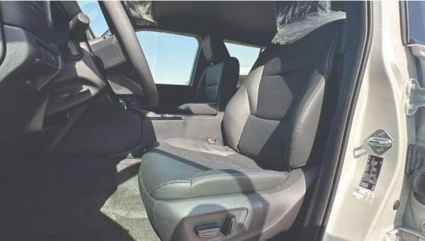 Toyota Prado 2.7L Petrol Limited 6A/T 2025