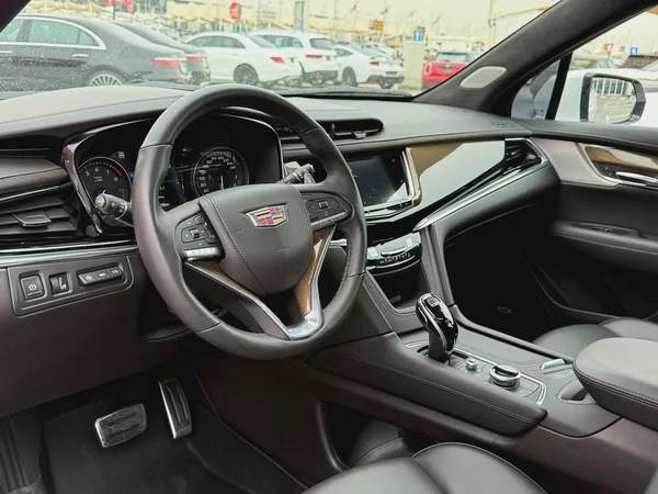 Cadillac XT6 Black Edition 2022 - Korean Specs - Perfect Condition