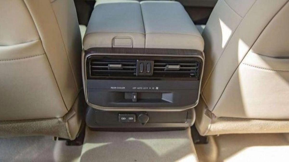 Toyota Land Cruiser Land cruiser GXR 4.0L FULL OPTION 2025-3-3
