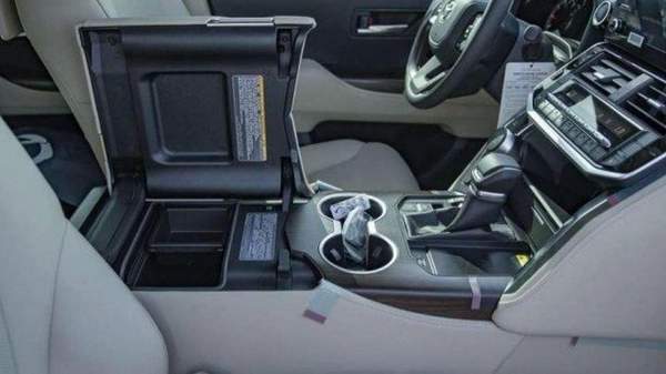 Toyota Land Cruiser Land cruiser GXR 4.0L FULL OPTION 2025