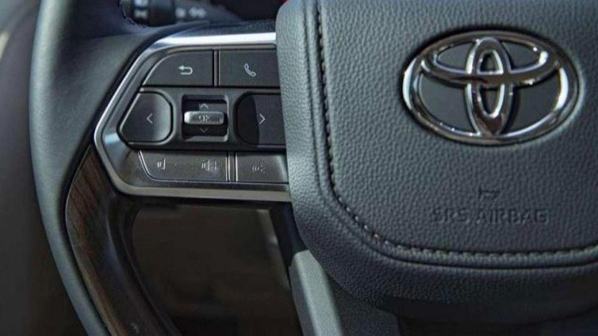 Toyota Land Cruiser Land cruiser GXR 4.0L FULL OPTION 2025-13-13