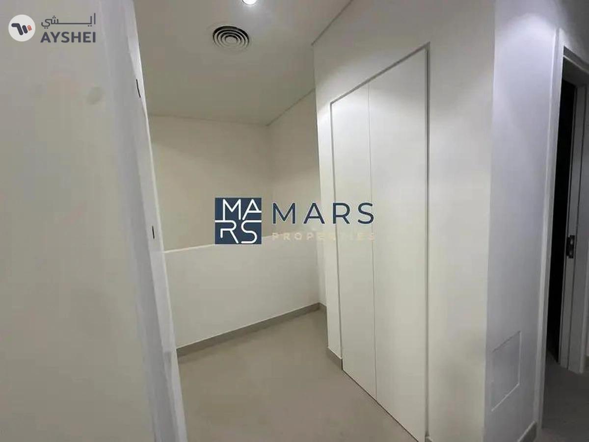 Brand New!! 3BR corner villa available with Maid room & Balcony & Big garden -5-5