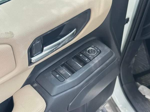 2024 Toyota Prado GX MID - GCC Specs - Brand New