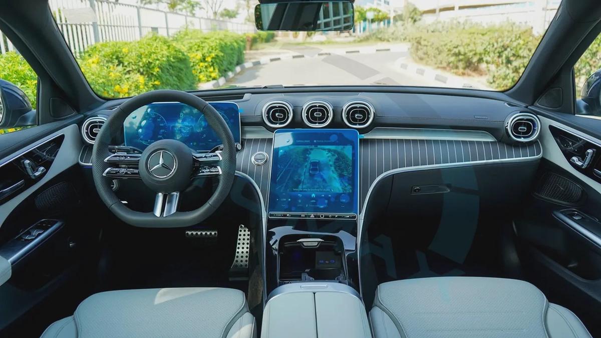 2026 Mercedes-Benz C200 AMG Premium EQ Boost RWD GCC 0Km With 2 Years Unlimited Mileage Warranty-1-1
