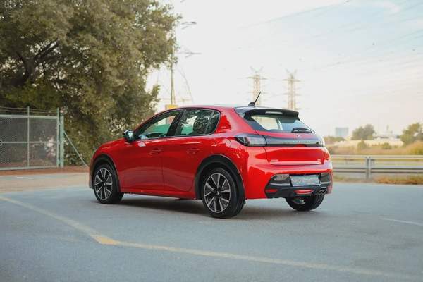 AED 639/Month | 208 GT | Free Warranty | GCC Specs | REF#P01816