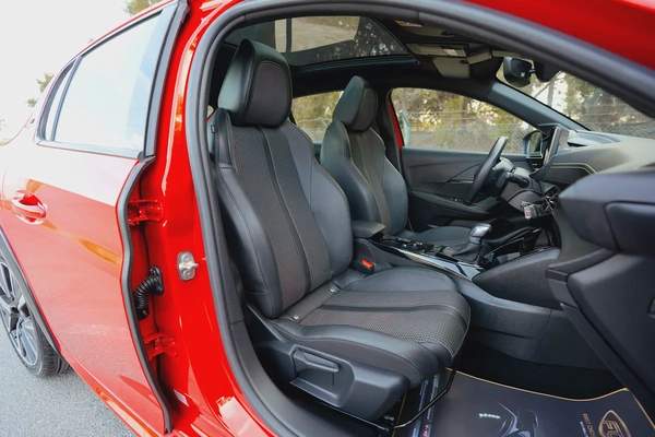 AED 639/Month | 208 GT | Free Warranty | GCC Specs | REF#P01816