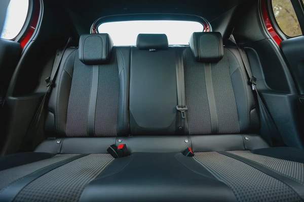 AED 639/Month | 208 GT | Free Warranty | GCC Specs | REF#P01816