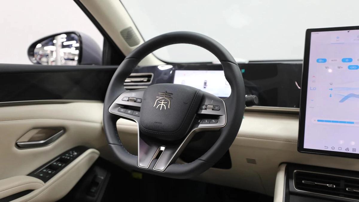 Brand New 2025 BYD Qin L Leading Beyond | Factory Fresh Ref bydqinlbeyond-2-2