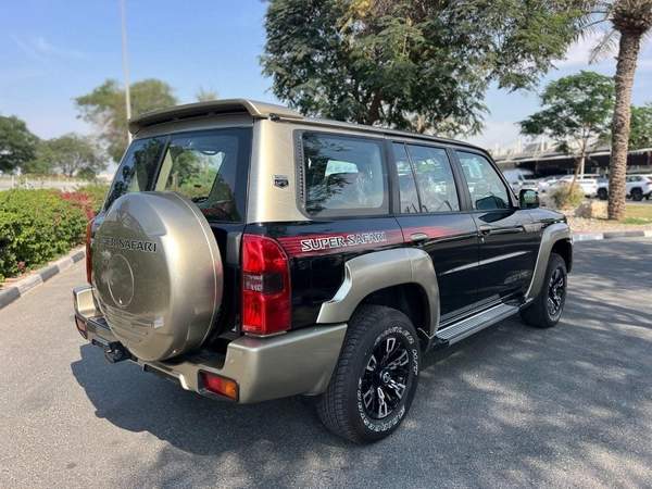 Nissan Patrol Super Safari SUPER SAFARI