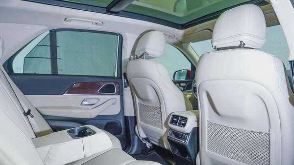 Special Offer | AED 3,523 PM | Special Colour, Low KM | GLE 450 AMG Line Premium Plus