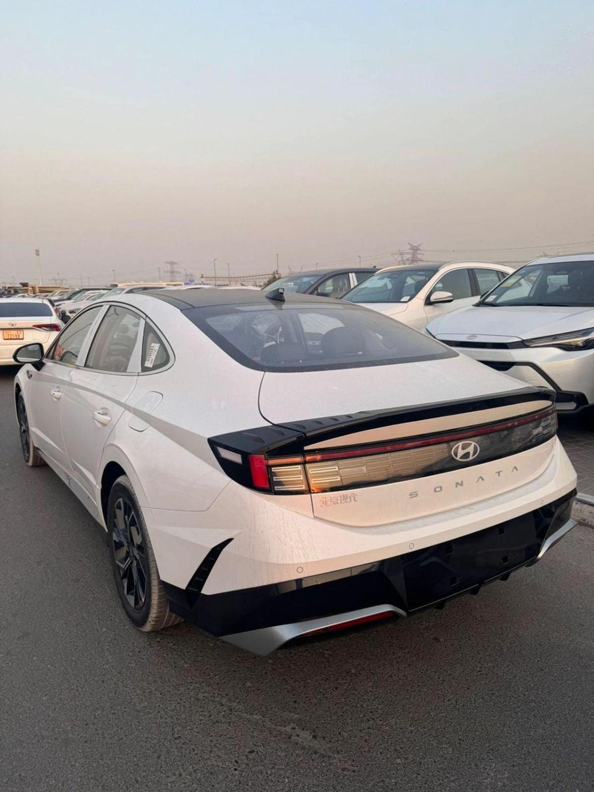 Hyundai Sonata-7-7