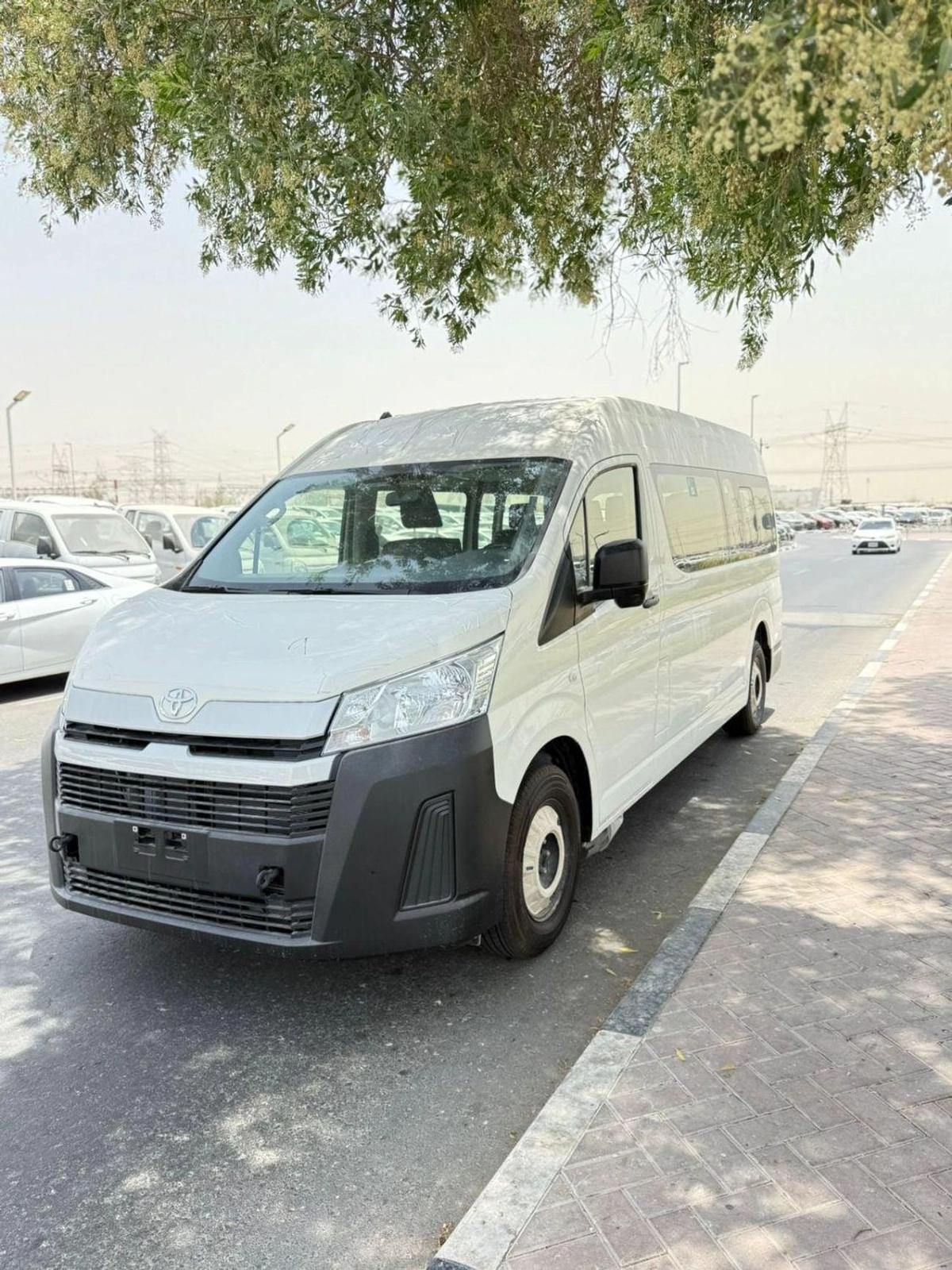 Toyota Hiace GL -High Roof Commuter 3.5L A/T-1-1