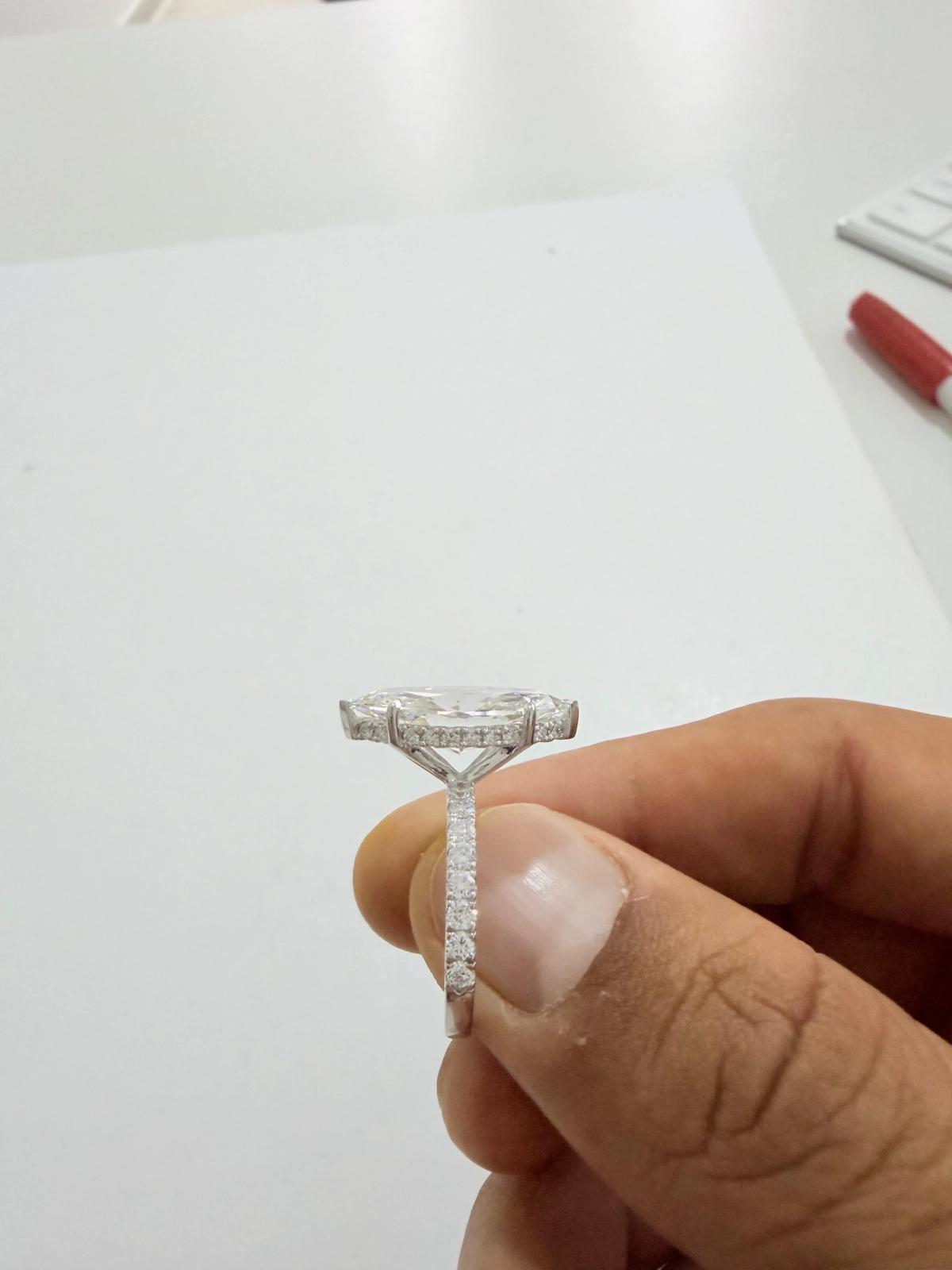 18k white gold ring with lab grown diamond-1-1