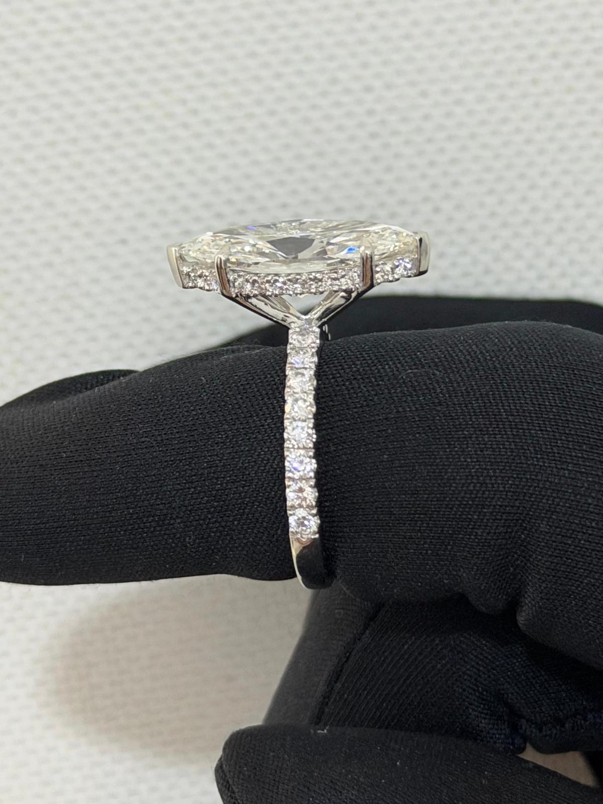 18k white gold ring with lab grown diamond-4-4