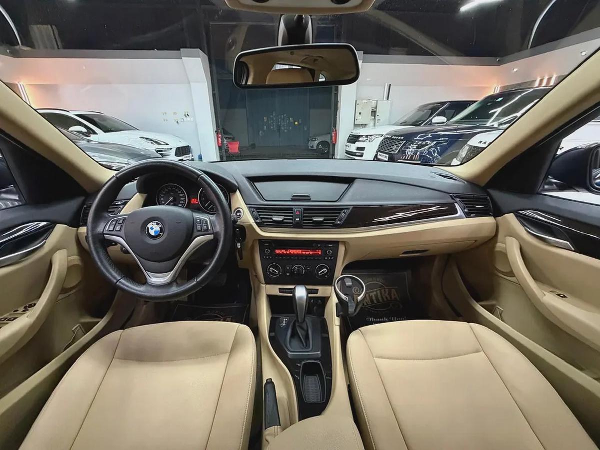 BMW X1 | 1 Owner | Original Paint | Like New | GCC Specs-9-9