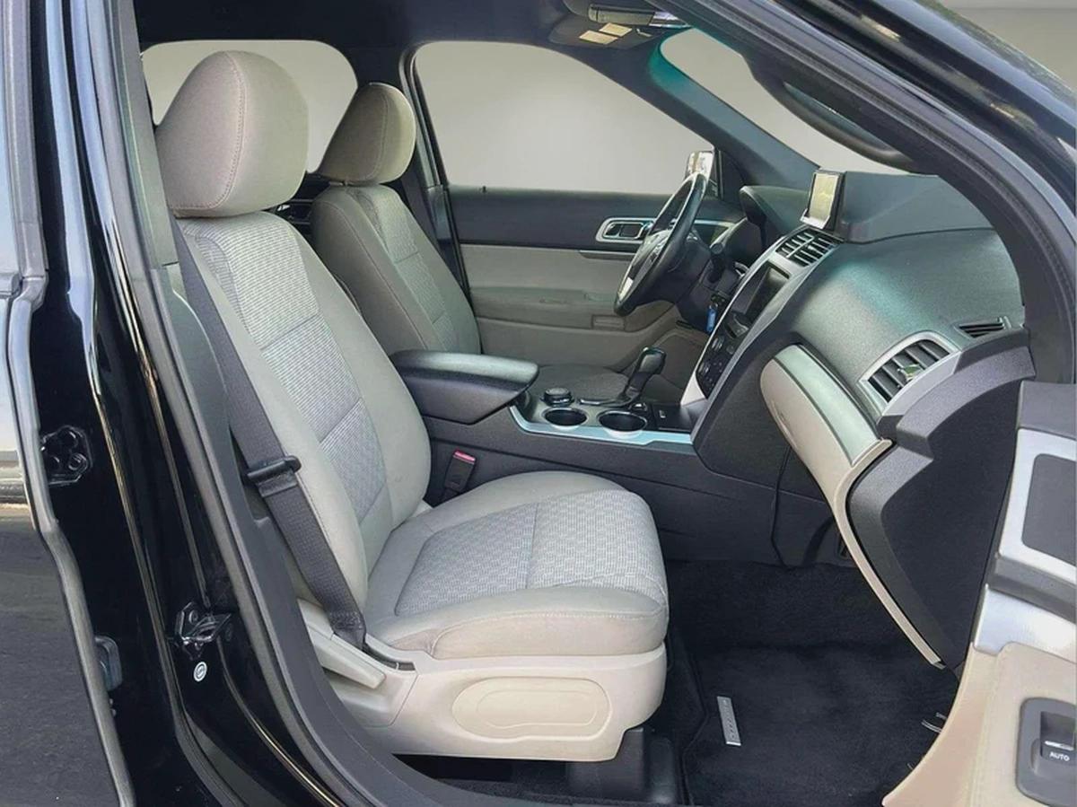 FORD EXPLORER XLT - 2012 - CLEAN CAR FRESH JAPAN IMPORT-12-12