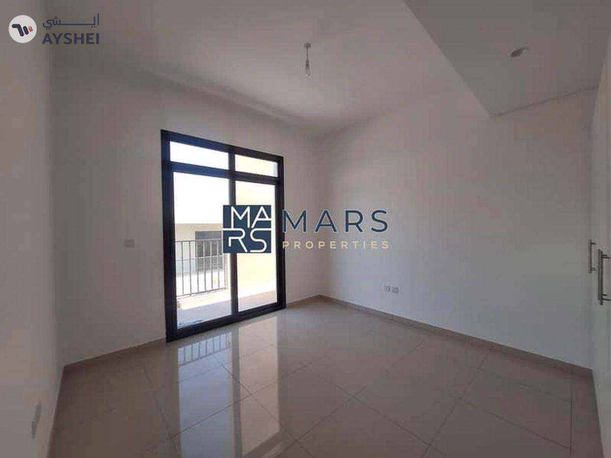 Exclusive 3-Bedroom Townhouse with maid room in nasma residences Prime Location-4-4