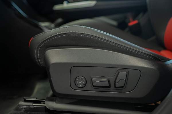 BMW iX1 xDrive30 M Sport