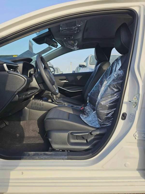 Toyota Corolla ELITE HYBRID / 1.8L V4 PETROL / PUSH START / DVD+ CAMERA / SUNROOF (CODE # HYBRID ELITE)