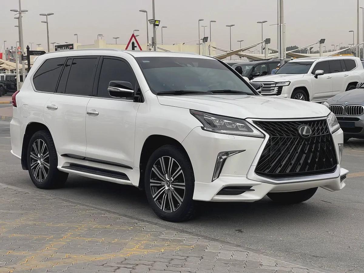 Lexus LX 570 Signature 2018 GCC Specs-7-7