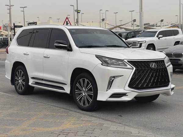 Lexus LX 570 Signature 2018 GCC Specs