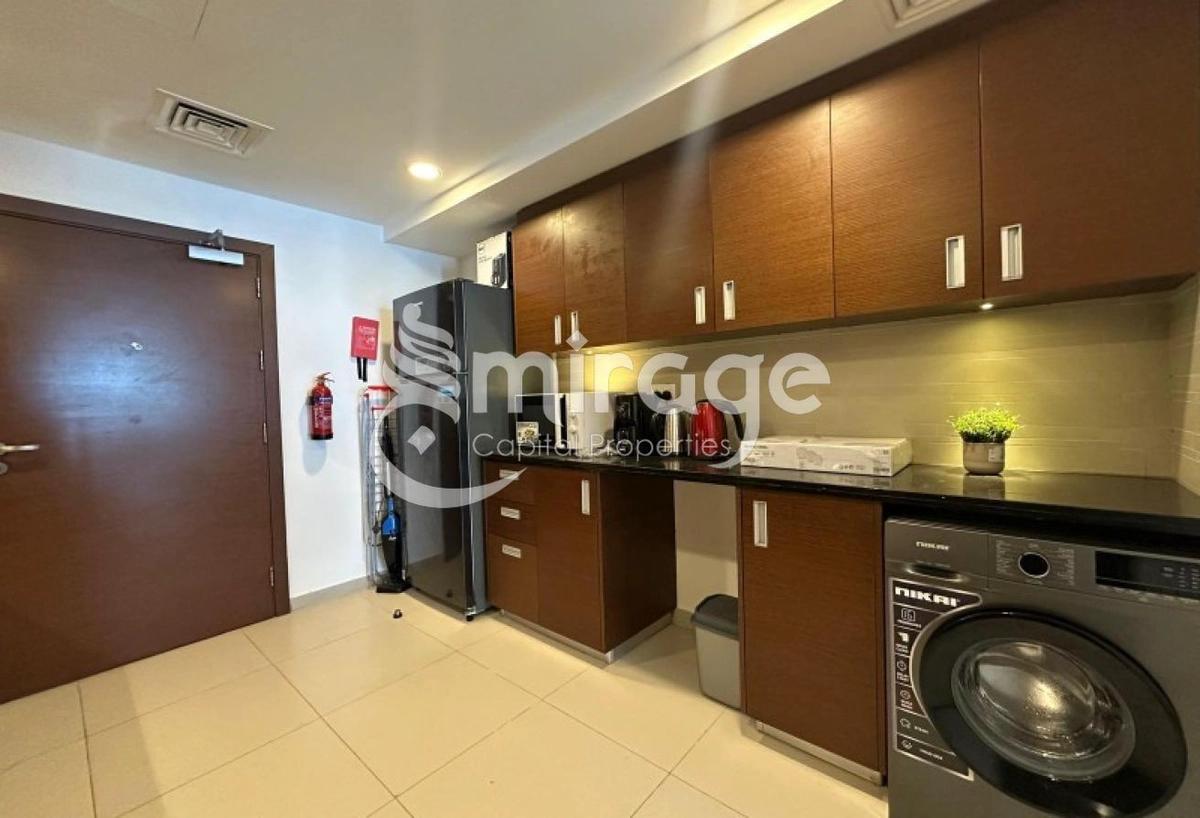 Vacant | Fully Furnished Studio | Sea & Pool View-4-4