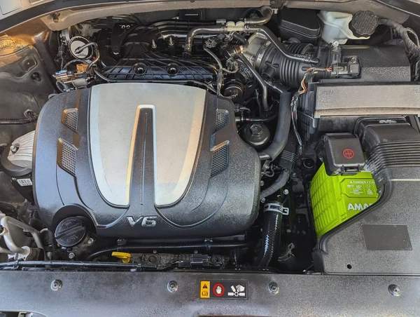 Kia Sorento 2016 GCC V6 Premium Condition 7 Seater Perfect Inside Out Low KM Family SUV