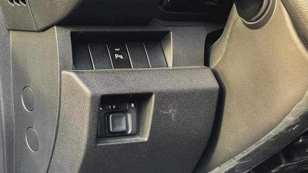 Suzuki Jimny GL AT 2026 (GCC Specs) 1.5L - Brand New 5 Doors