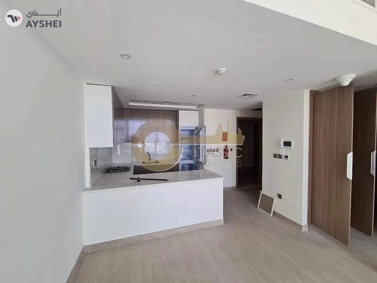 Lagoon Facing 1 Bedroom Apartment For Sale-3-3